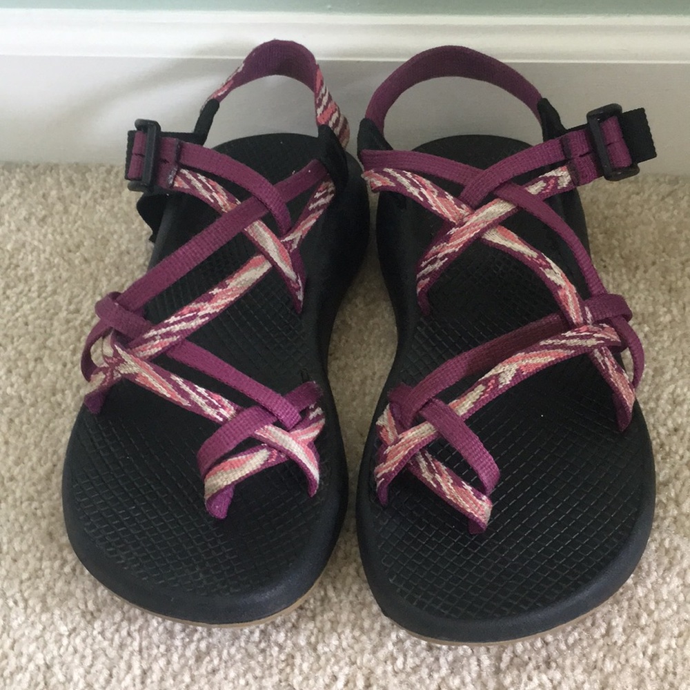 Chaco double strap w/ toe strap. Great Condition!